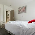 6 Bedrooms With 6 Baths-Perfect For Big Groups