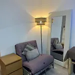 Stylish Studio Flat - Watford Junction - Harry Potter