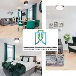 Watford Cassio Luxury - Modernview Serviced Accommodation