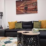 Peaceful 1- Bedroom Apartment