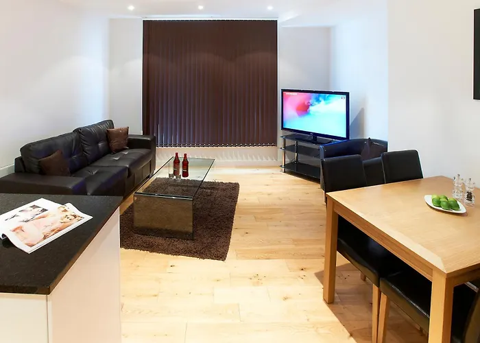 Watford Centre - Luxury Penthouse
