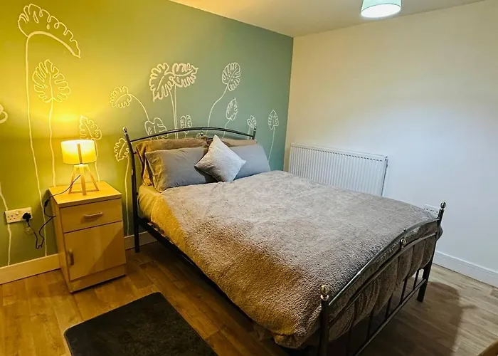 London Watford Stylish Appartment For 6 Guests With Parking