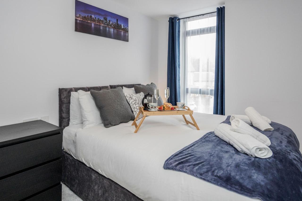 Watford Cassio Deluxe - Modernview Serviced * Watford (Hertfordshire)