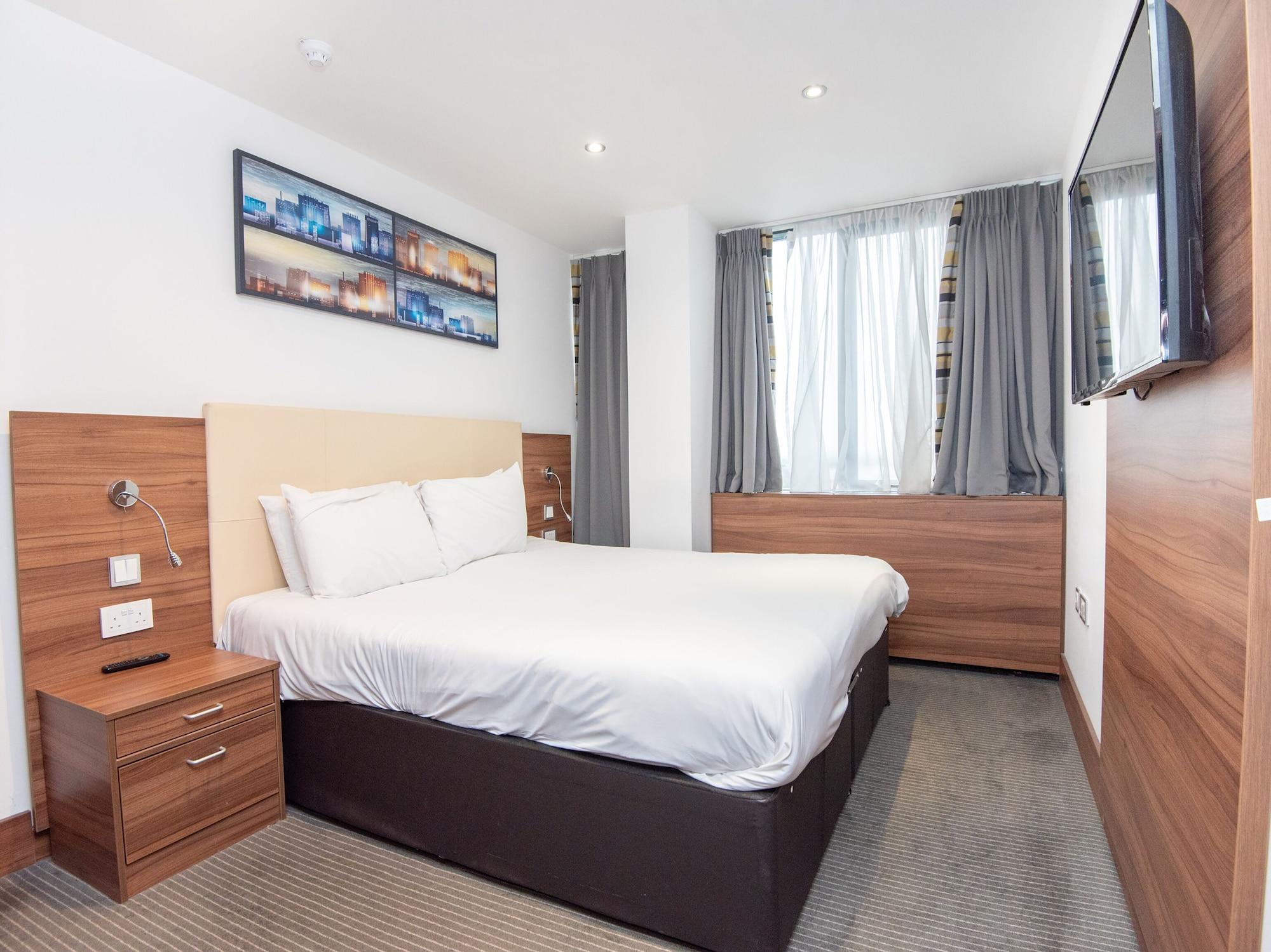 Livin' Serviced Hotel