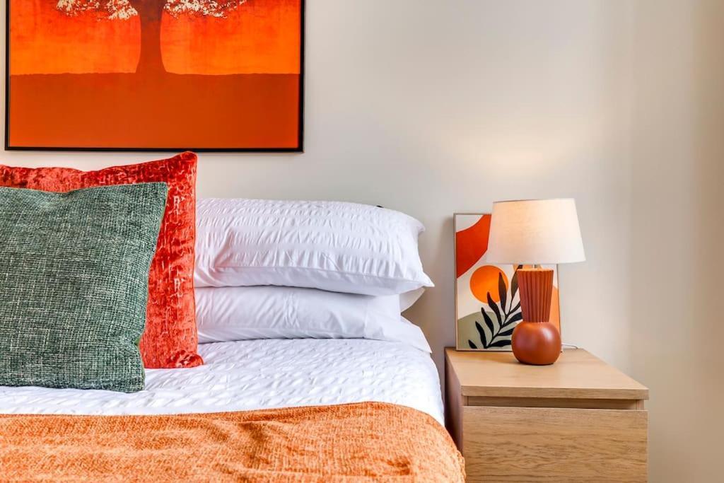 Dragonsgate - Centre 1 Bed - Perfect For Travel Business