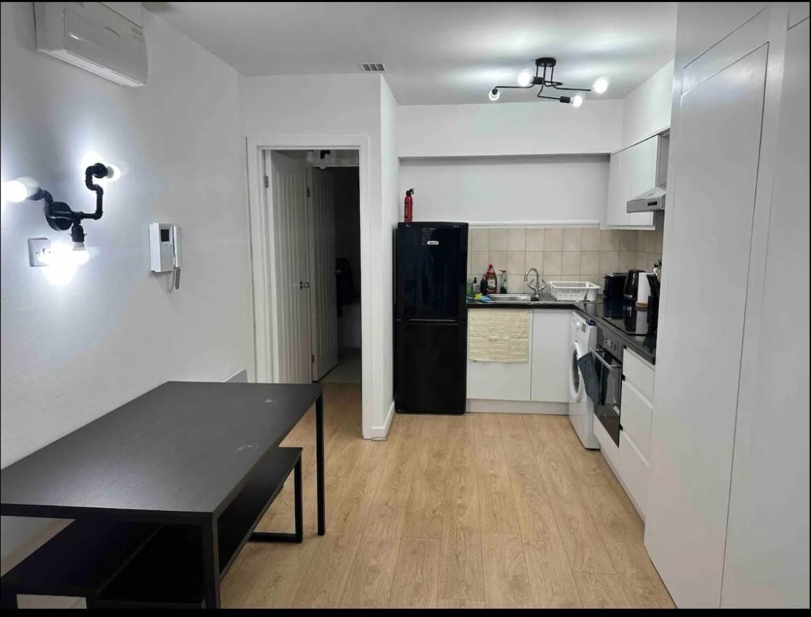 The Roof Gardens Apartment