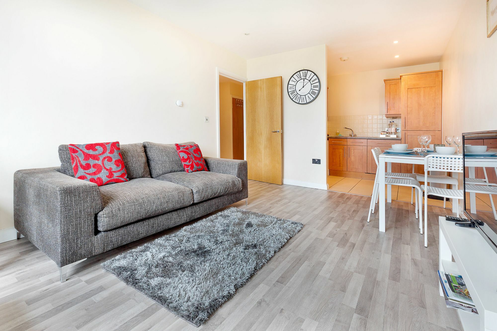 Otm Whippendell Road Watford (Hertfordshire)