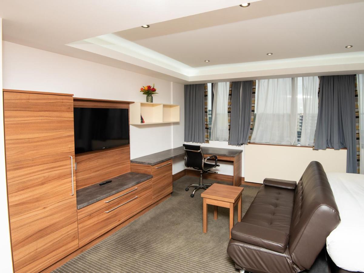 Livin' Serviced Hotel