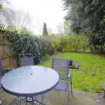 Harry\'S House