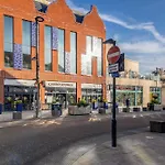 Watford Cassio Luxury - Modernview Serviced Accommodation