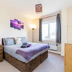 Alexandra\'S Apartment