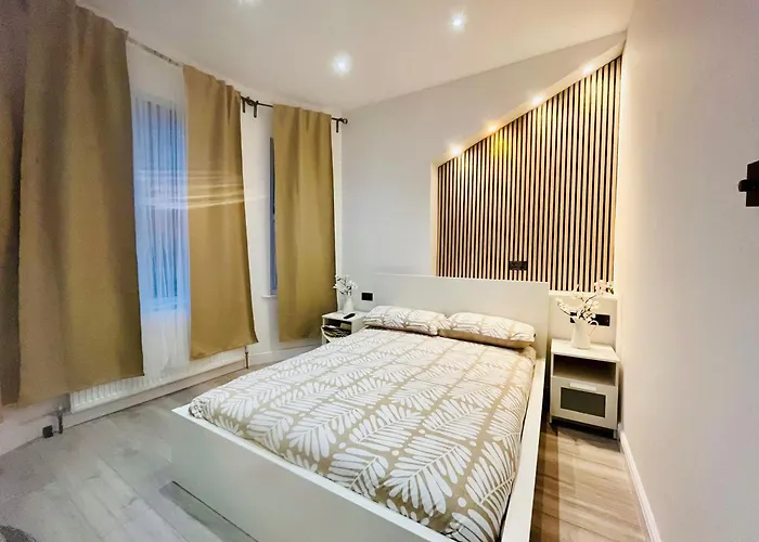 Modern Flat With Garden- 10Min Uber To Harry Potter Studios