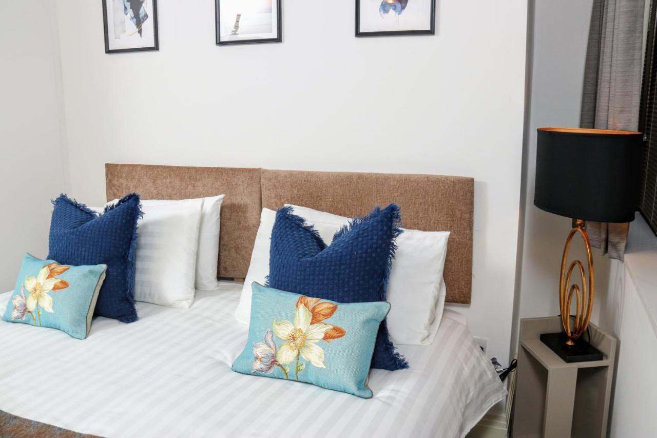 Aisiki Living: Flexible With Free Wi-fi And Parking Apartment