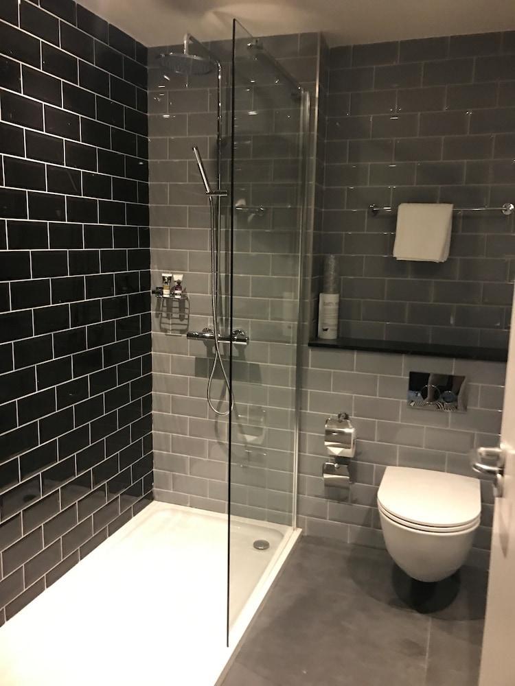 Hunton Park 4*