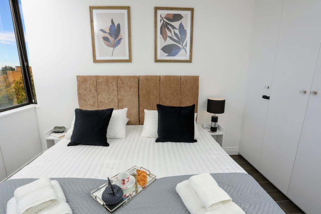 Aisiki Living: Flexible With Free Wi-fi And Parking Watford (Hertfordshire)