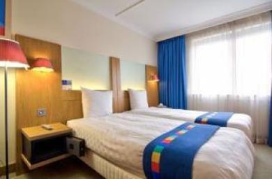 The Quarters Watford Hotel