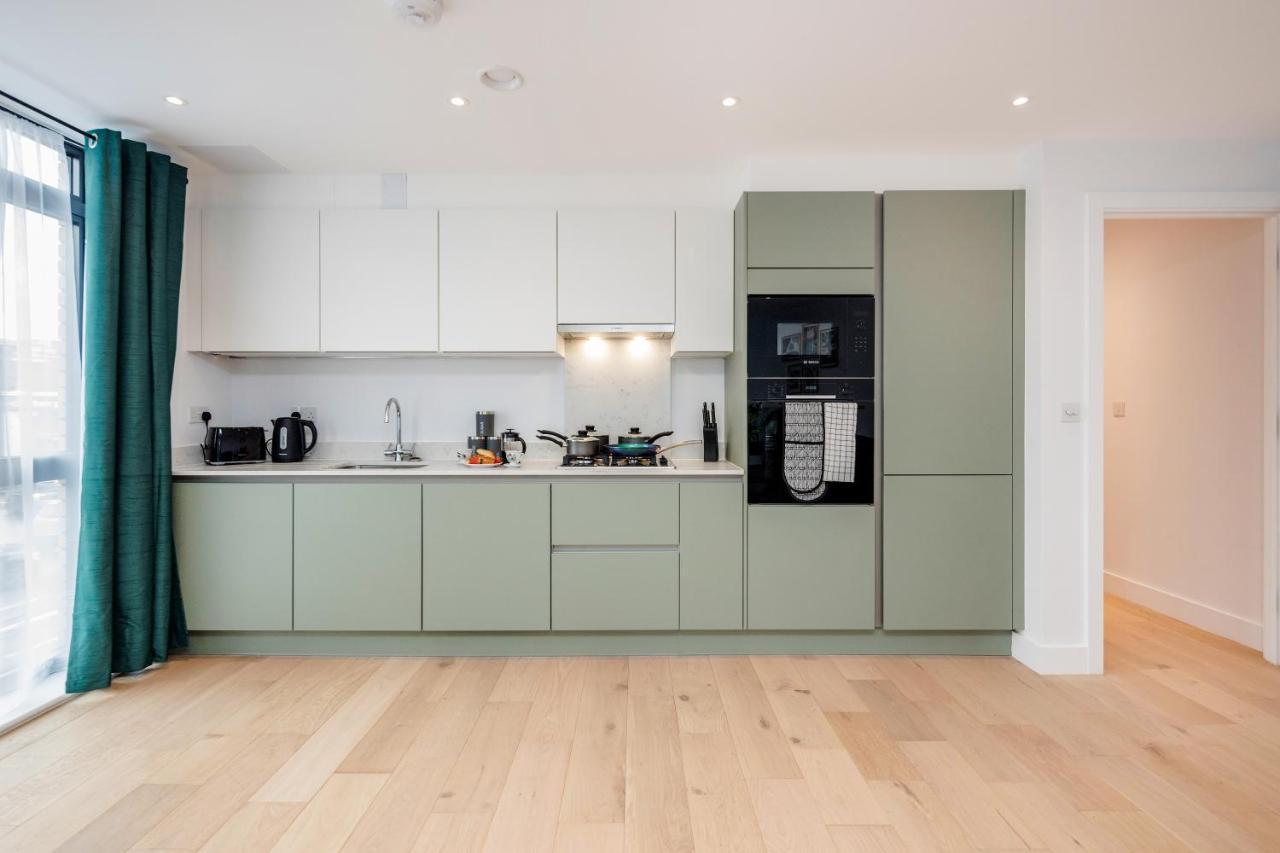 Apartment Watford Cassio Luxury - Modernview Serviced