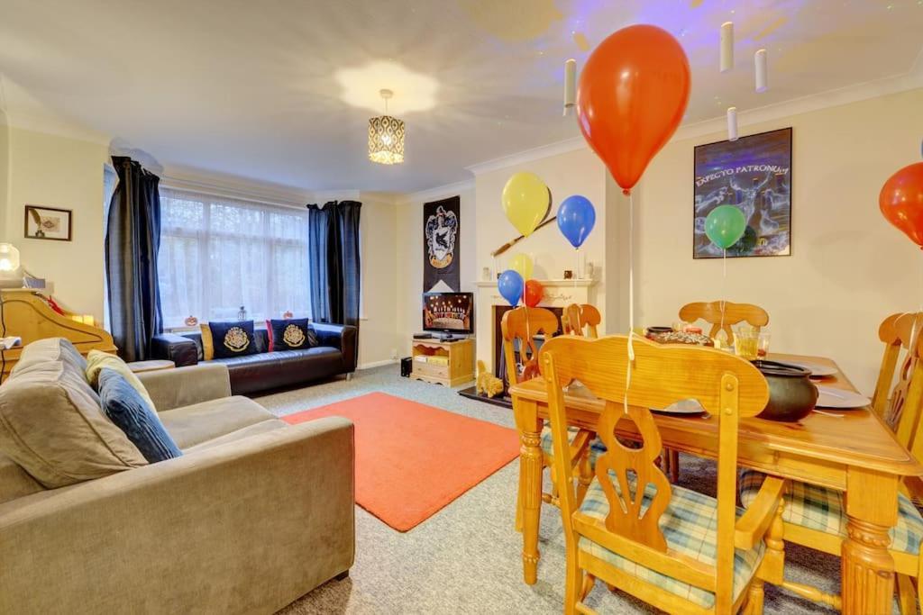 Apartment Harry's House