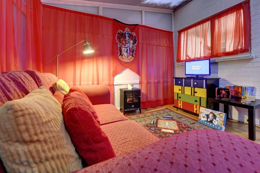 Harry's House Apartment *