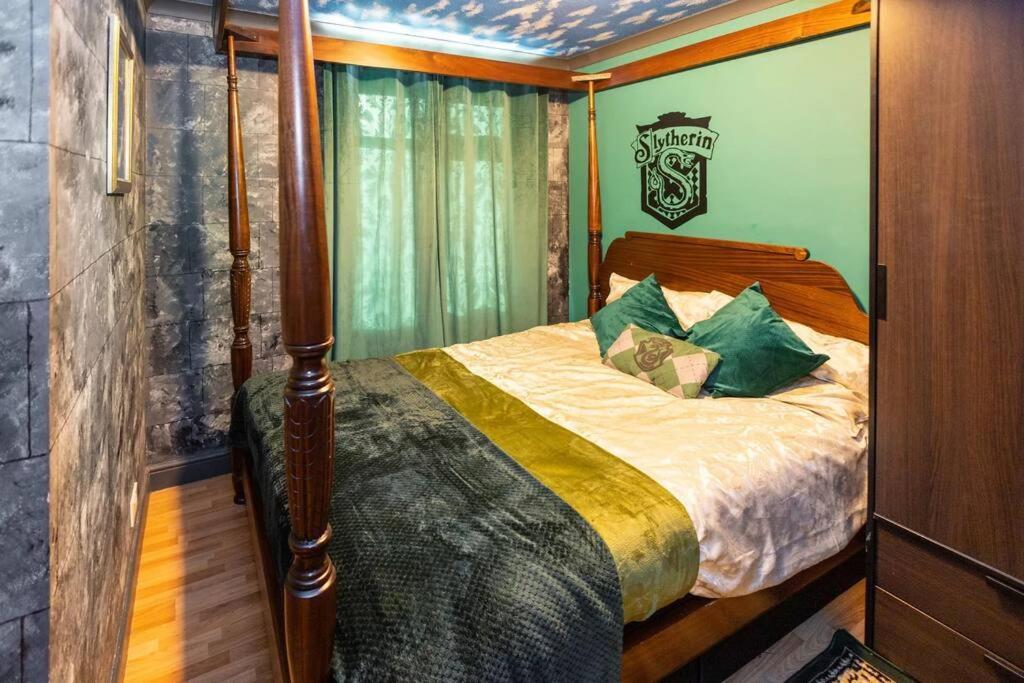 Hogwarts Hideaway Themed Holiday home *