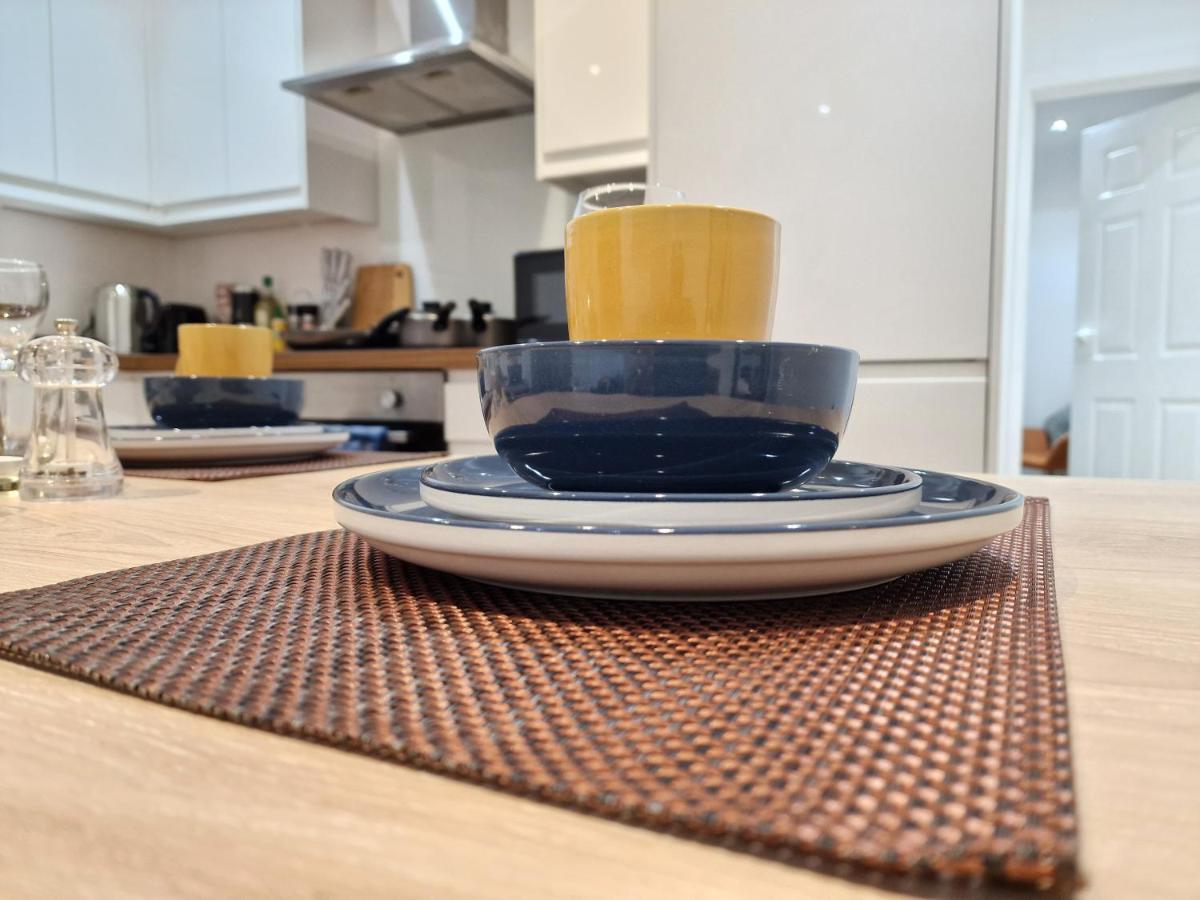 Watford Modern - Travellers & Contractors Welcomed Apartamento