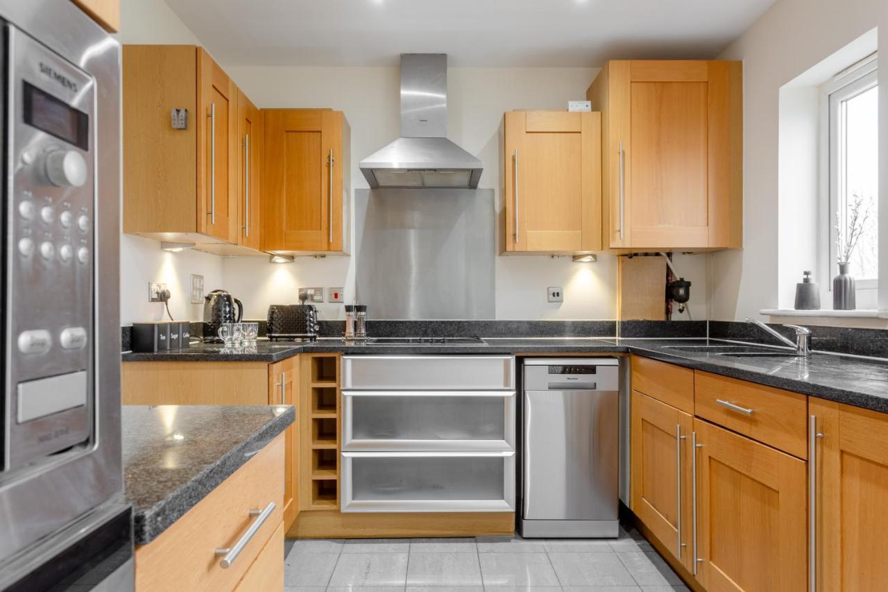 Apartment Premium Nights - Harry Potter, Professional, Family