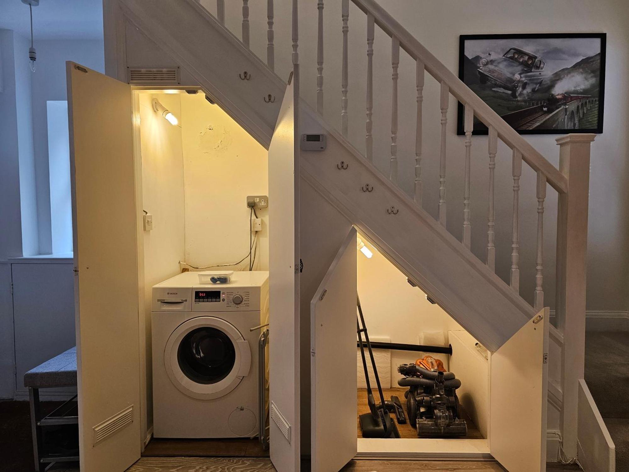 Magical Harry Potter Themed In - Free Off-street Parking Watford (Hertfordshire)