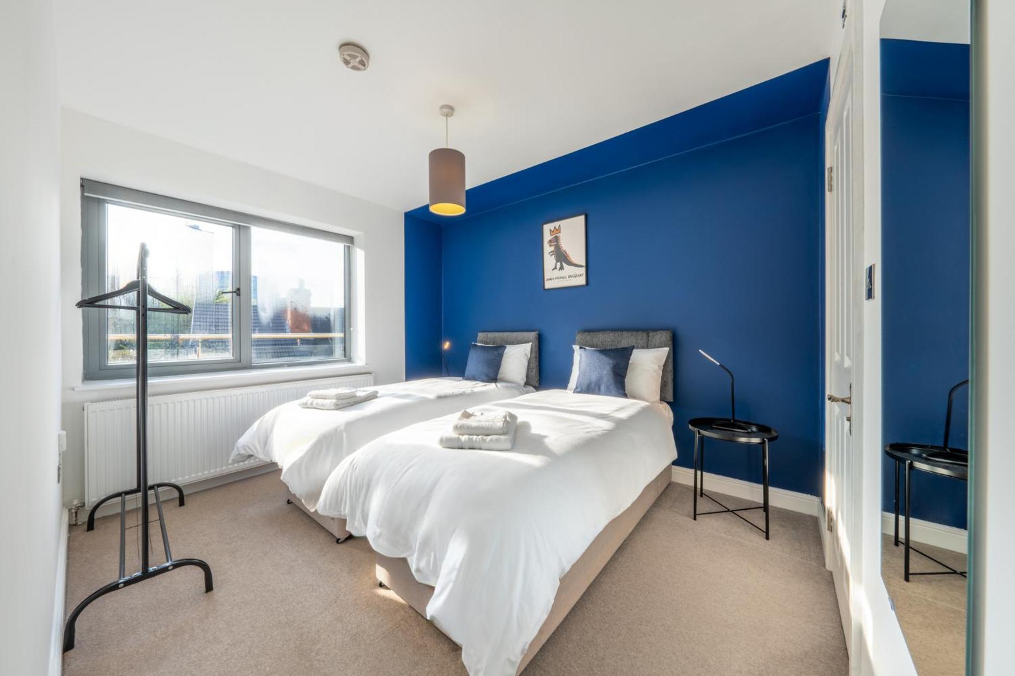 Apartment Central Watford Retreat By Hampton - Ideal For Contractors & Leisure Guests *