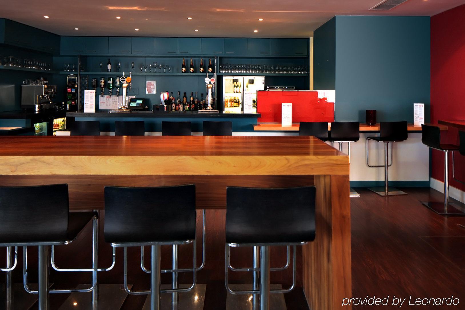 The Quarters Watford 3*