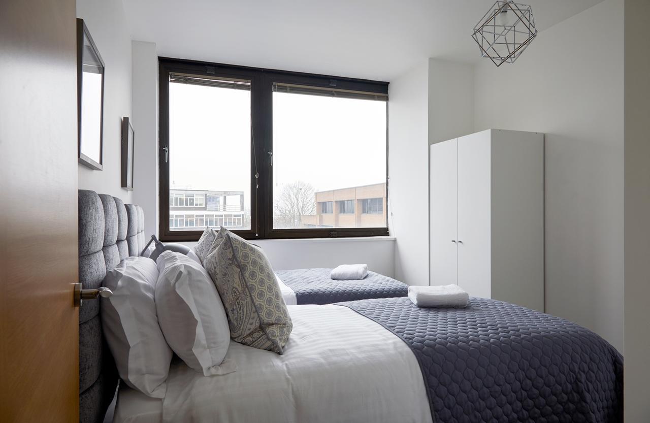 Aisiki Living: Flexible With Free Wi-fi And Parking Apartment