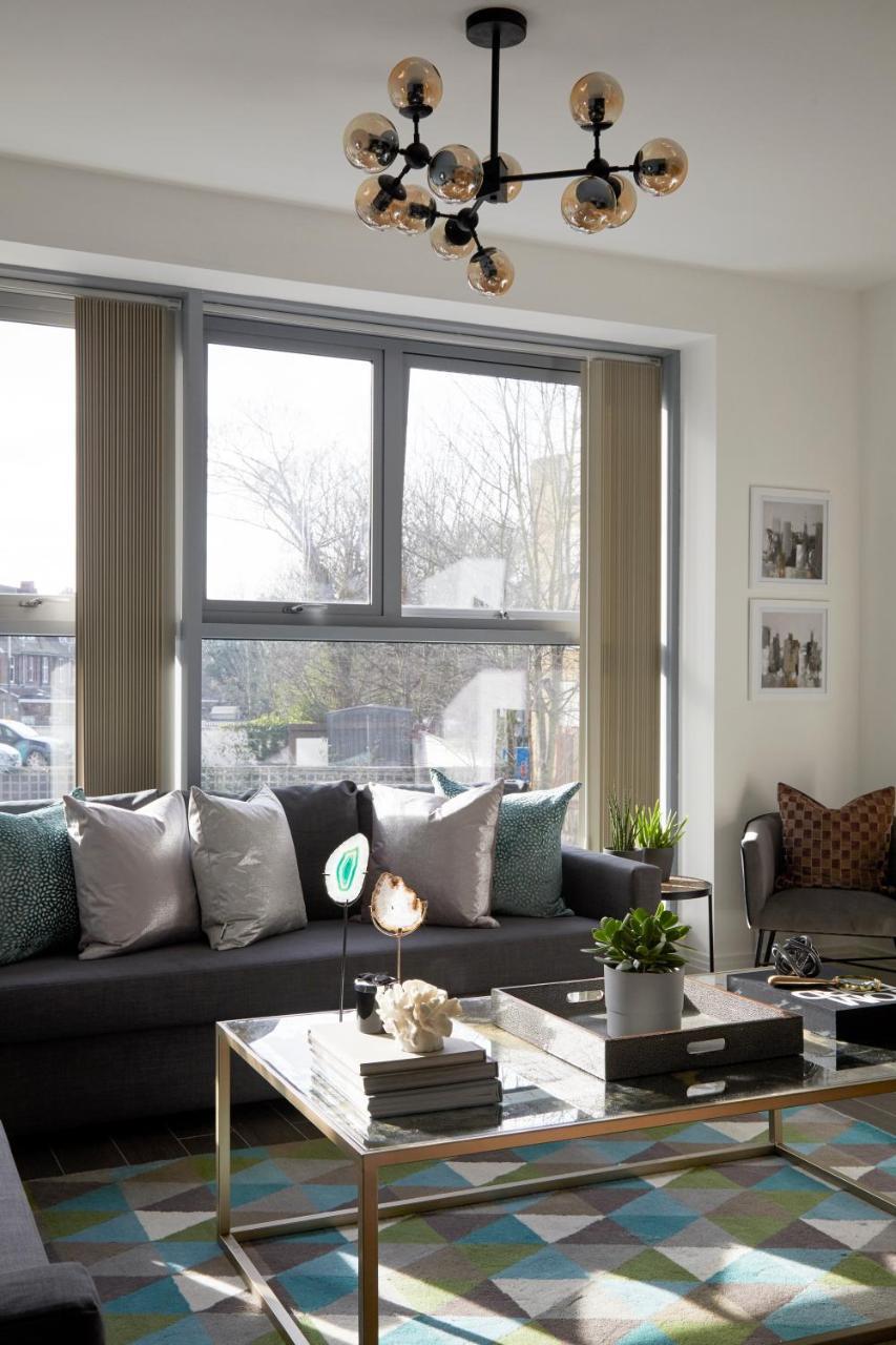 Aisiki Living: Flexible With Free Wi-fi And Parking * Watford (Hertfordshire)
